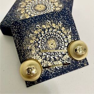 Chanel beauty gift Christmas Gold Hair Clips
